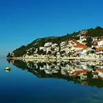 Dorida Appartement Komarna