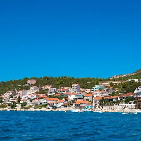 Dorida Apartman Komarna